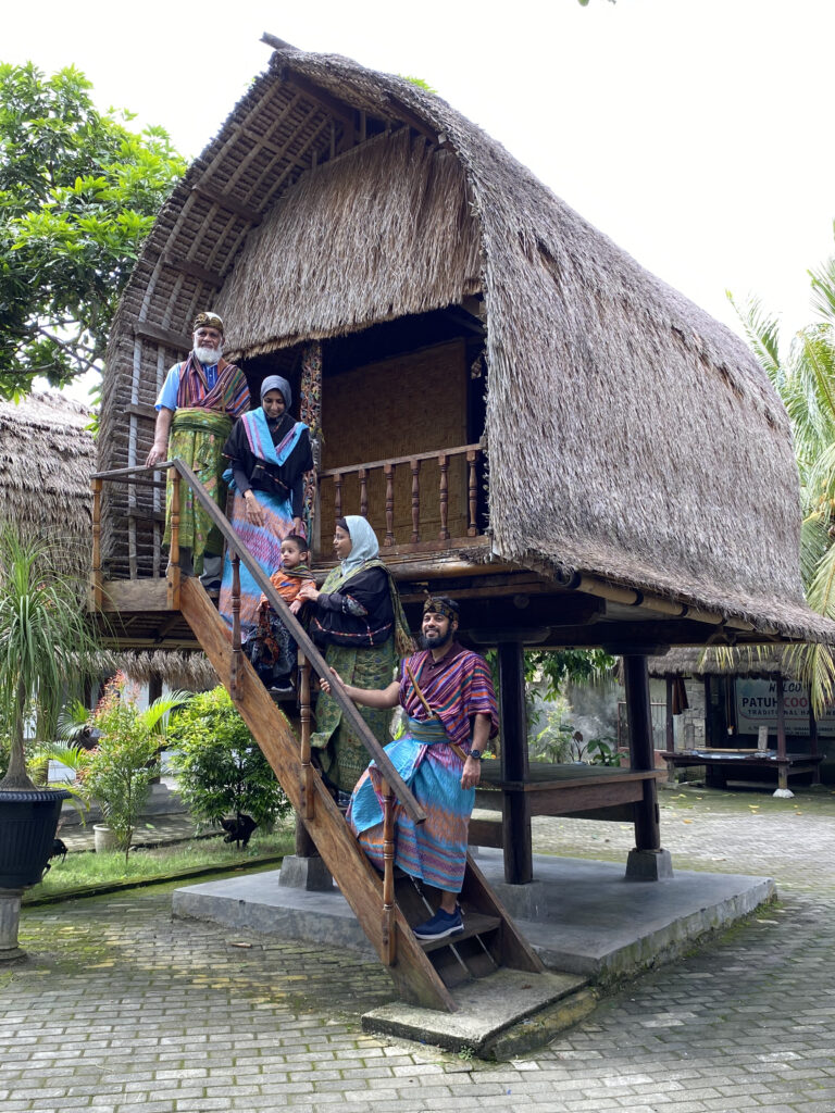 Tempat Bulan Madu di Lombok Terbaik dan Termurah