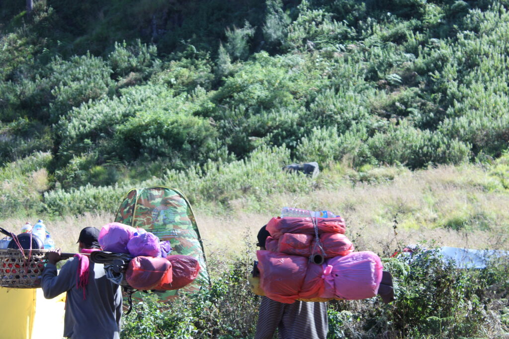 Open Trip Gunung Rinjani Terbaik dan Terfavorit