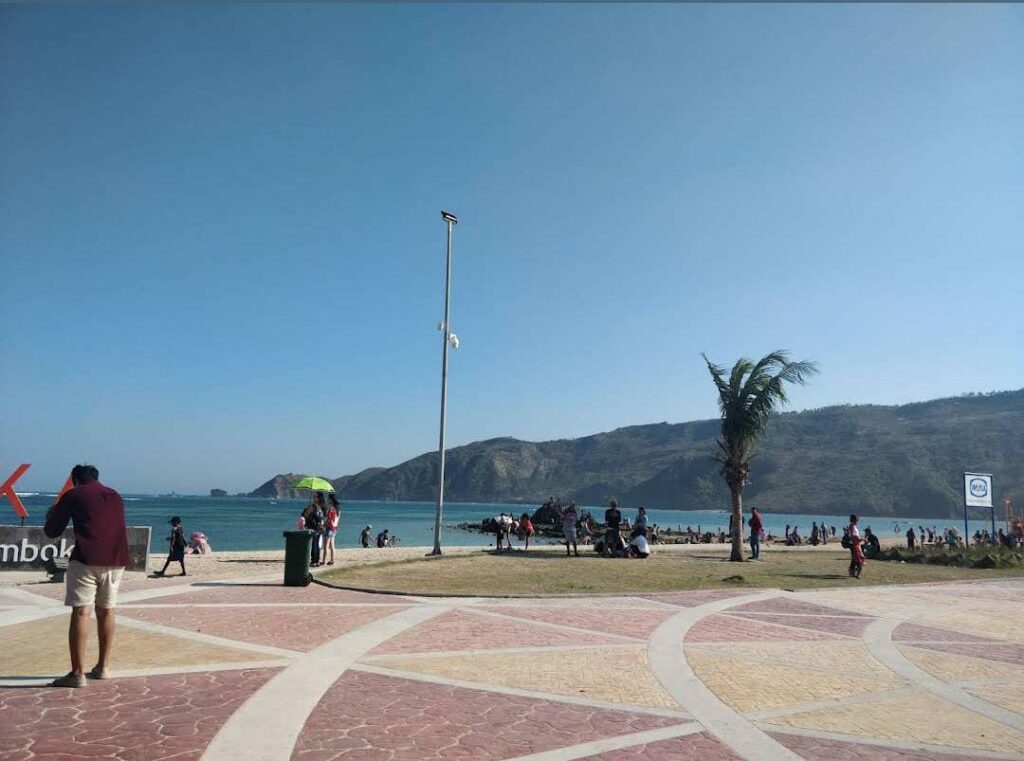 Kuta Lombok Beach Terbaik dan Terfaovrit