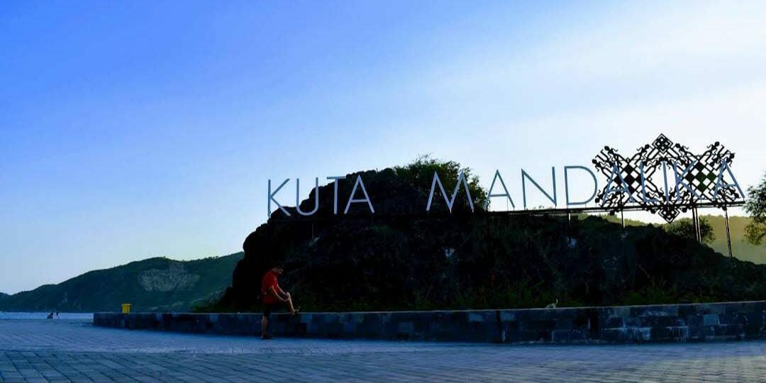 Kuta Lombok Beach Terbaik dan Terfaovrit