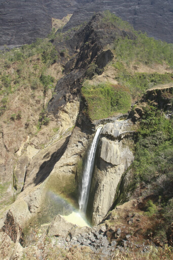 Air Terjun Penimbungan